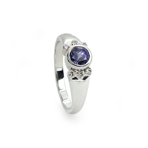 Zaveris 18 Carat White Gold Round Cut Tanzanite and Diamond Ring