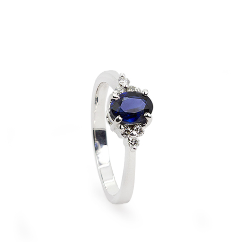 Zaveris 18 Carat White Gold Blue Sapphire and Cluster Diamond Ring