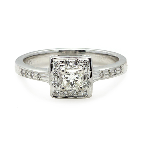 Zaveris 18 Carat White Gold Princess Cut Diamond Gold