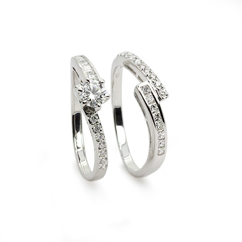 Zaveris 18 Carat Solid White Gold Duo Diamond Ring
