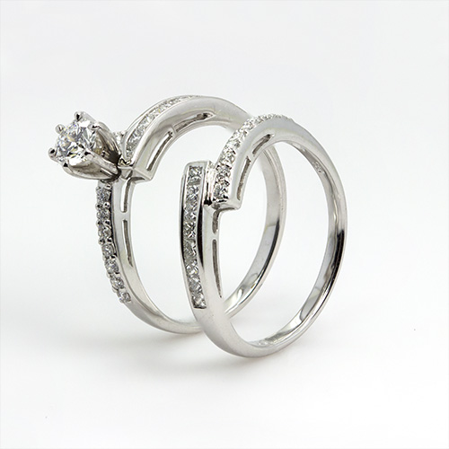 Zaveris 18 Carat Solid White Gold Duo Diamond Ring