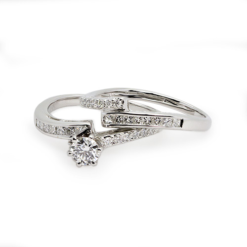 Zaveris 18 Carat Solid White Gold Duo Diamond Ring