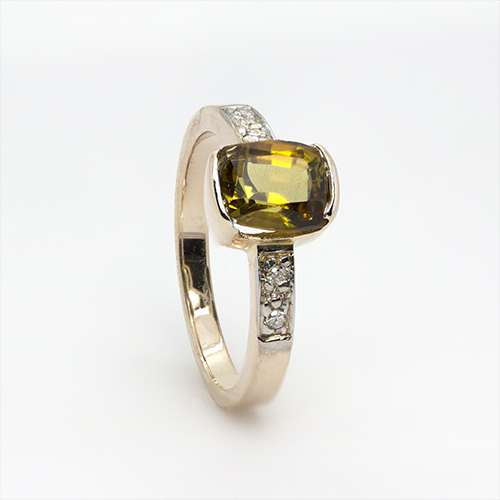 Zaveris 9 Carat Solid Yellow Gold Yellow Tourmaline and Diamond Ring