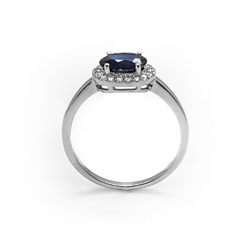 Zaveris 18 Carat White Gold Oval Cut Blue Sapphire and Crown Diamond Ring