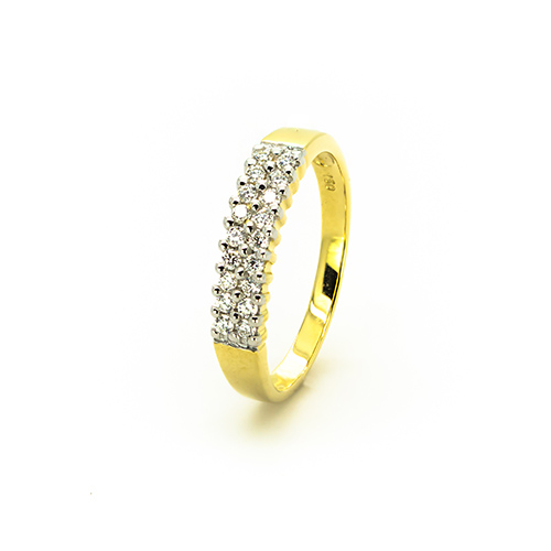 Zaveris 18 Carat Yellow Gold and Diamond Wedding Ring