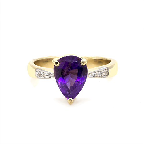 Zaveris 18 Carat Yellow Gold Pear Cut Amethyst and Diamond Ring