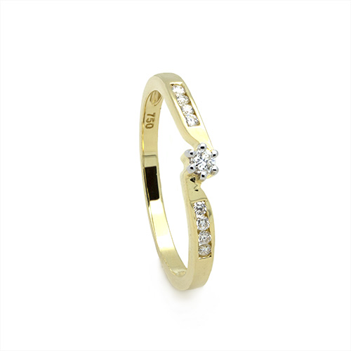 Zaveris 18 Carat Yellow Gold Channel Set Diamond Ring