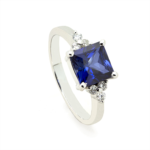 Zaveris 18 Carat White Gold Blue Sapphire and Diamond Ring