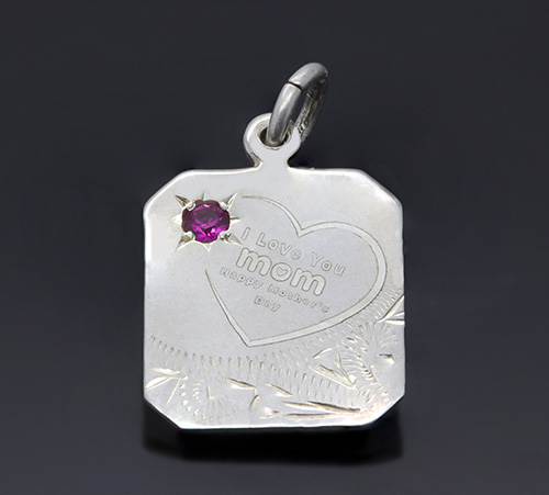 Personalize your Mother's Day Gift