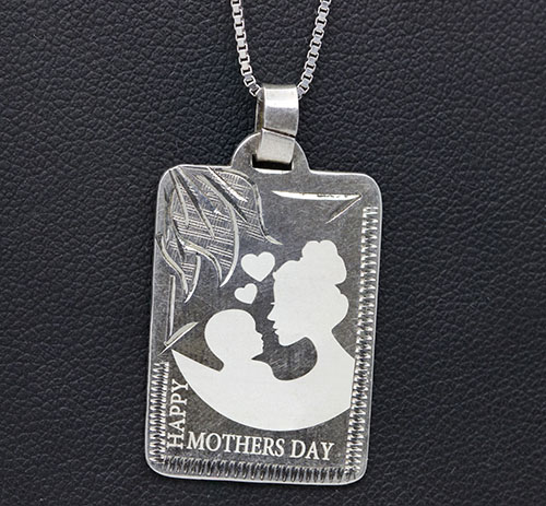 Personalize your Mother's Day Gift