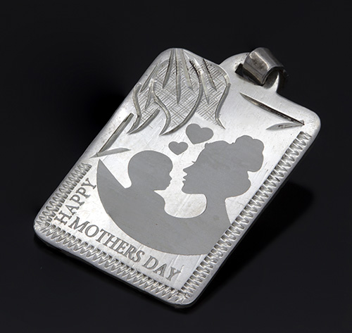 Personalize your Mother's Day Gift