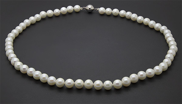 Zaveris White Satin Pearl Necklace