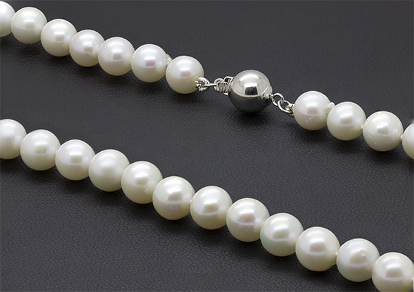 Zaveris White Satin Pearl Necklace