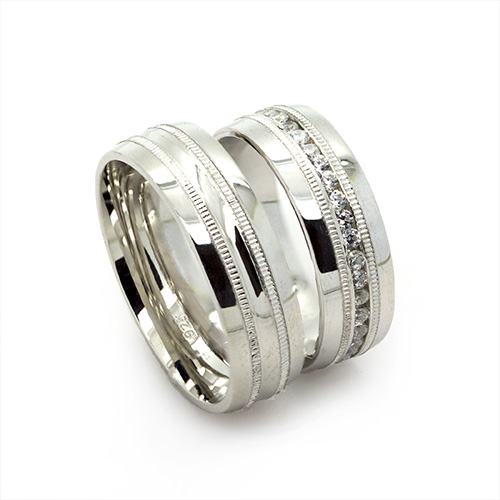 Zaveris Sterling Silver Round Grain Cubic Zircon Wedding Bands