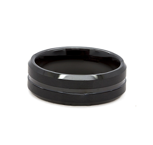 Zaveris Tungsten Carbide Single Bevel 8mm Wedding Ring