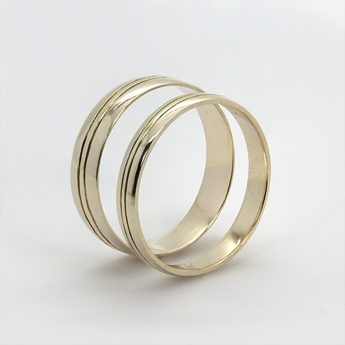 Zaveris 9 Cart Yellow Gold Mara Wedding Bands