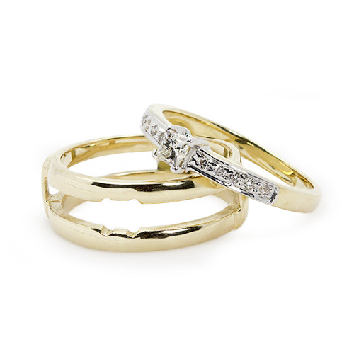 Zaveris 18 Carat Solid Yellow Gold and Diamond Bridal Set