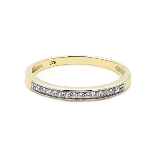 Zaveris 9 Carat Yellow Gold Cubic Zircon Wedding Ring