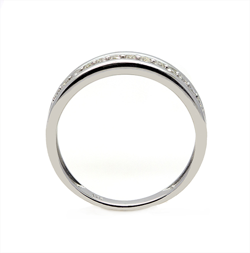 Zaveris 9 Carat White Gold Cubic Zircon Wedding Ring