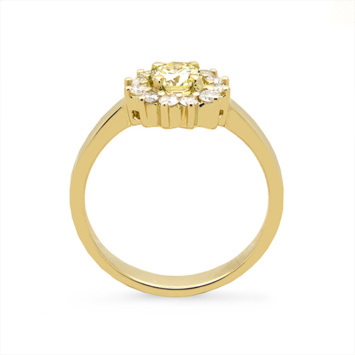 Zaveris 18 Carat Yellow Gold and Round Cut Diamond Ring