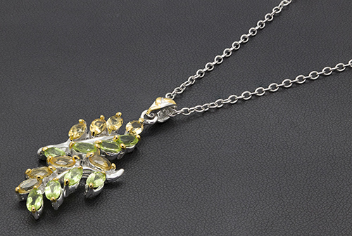Zaveris Sterling Silver and Peridot Necklace