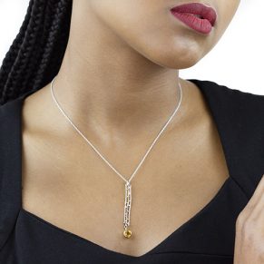 Simple silver necklace