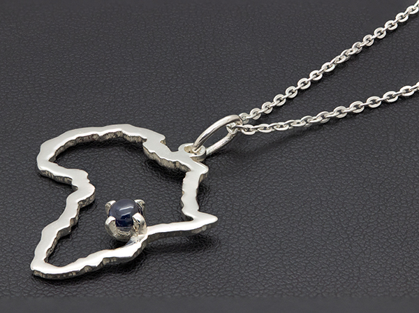 best gift silver pendant necklace