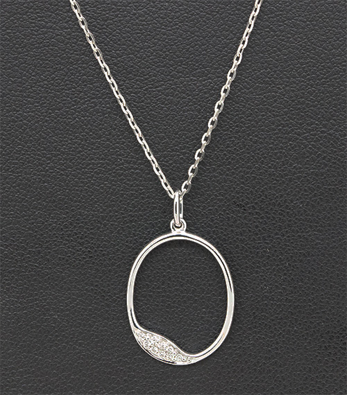 Zaveris 18 Carat Round White Gold and Diamond Necklace