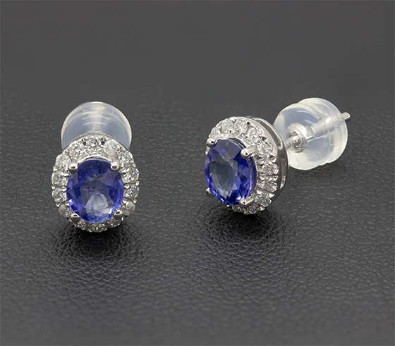 Zaveris 18 Carat White Gold Round Blue Sapphire and Diamond Earrings