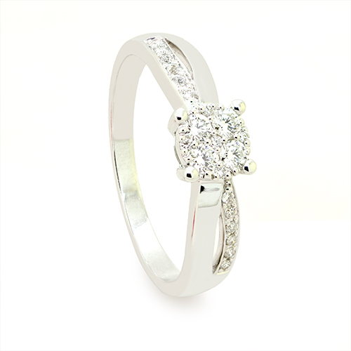 Zaveris 18 Carat Twist Shank White Gold and Diamond Ring