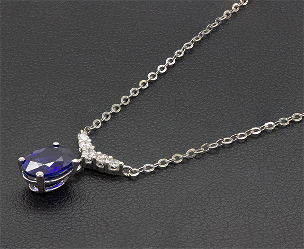Zaveris 18 Carat White Gold Prong Set Blue Sapphire and Channel Diamond Necklace
