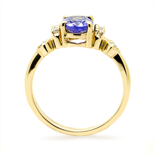 Zaveris 18 Carat Yellow Gold Oval-Cut Tanzanite and Three Stone Diamond Ring