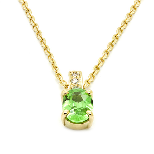 Zaveris 18 Carat Yellow Gold Tsavorite and Diamond Pendant Set