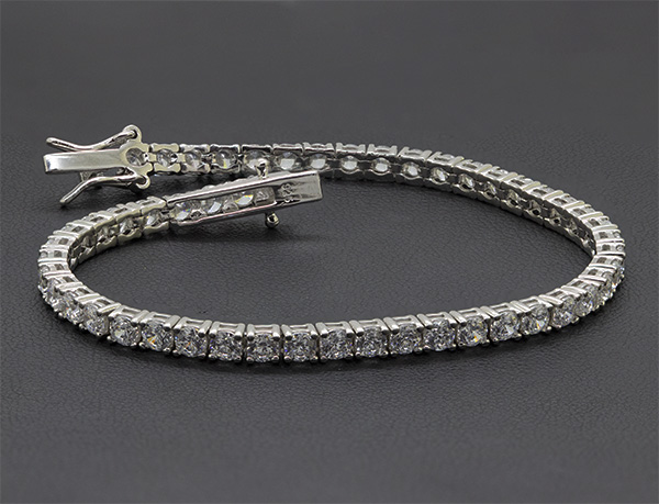 Zaveris Sterling Silver Four Prong Cubic Zirconia Bracelet