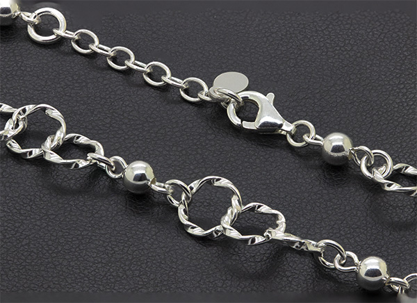 Zaveris Sterling Silver Twisted Elegance Bracelet