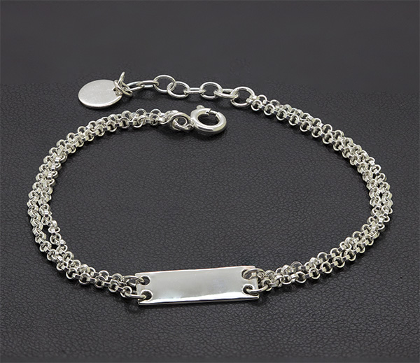 Zaveris Sterling Silver Urban Chic Bracelet