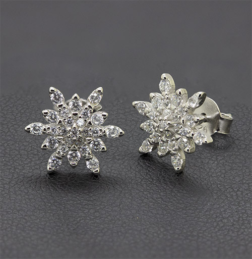 Zaveris Sterling Silver Winter Wonderland Pendant Set