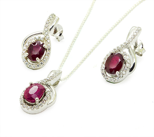 Zaveris Sterling Silver Crimson Splendour Pendant Set