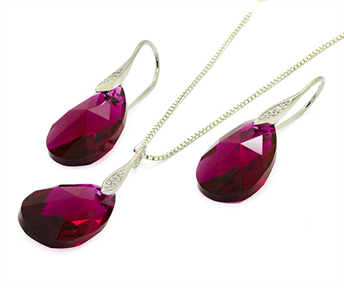 Zaveris Sterling Silver Ruby Coloured Jewel Pendant Set