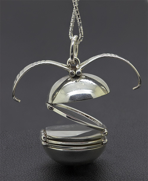 Zaveris Sterling Silver Hidden Treasures Locket