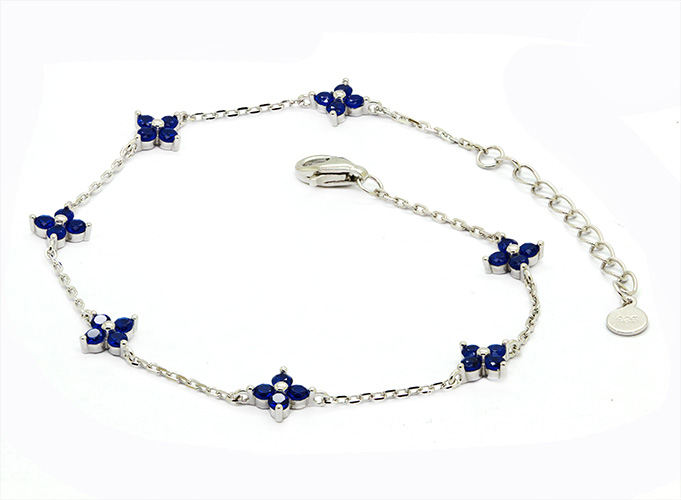 Zaveris Sterling Silver Floral Bracelet.