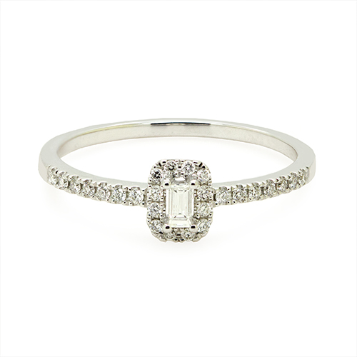 Zaveris 18 Carat White Gold Emerald-Cut Diamond Ring
