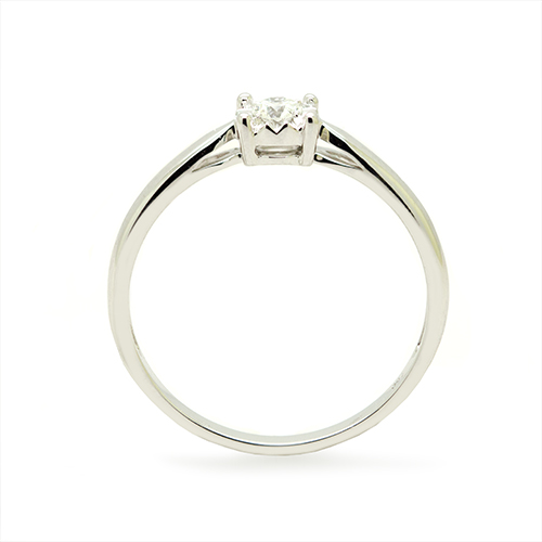 Zaveris 18 Carat White Gold Diamond Solitaire Ring