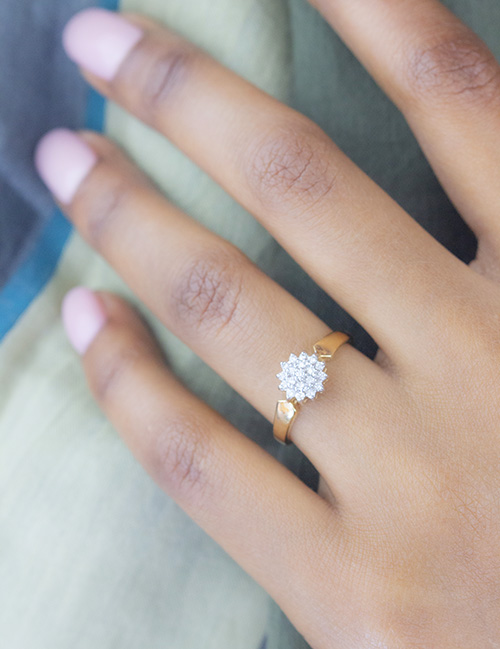 Zaveris Pinched 9 Carat Yellow Gold and Cluster Diamond Ring
